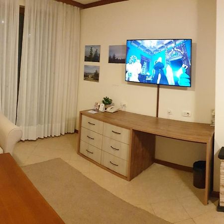 Free Spa В Св. Иван Рилски - Сладък Дом Сред Лукс Bansko Exterior photo